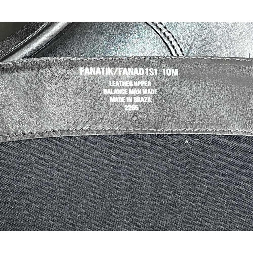 NEW STEVE MADDEN Fanatik Chunnky Heel boots Black Vegan Leather Size 10 - Picture 10 of 11